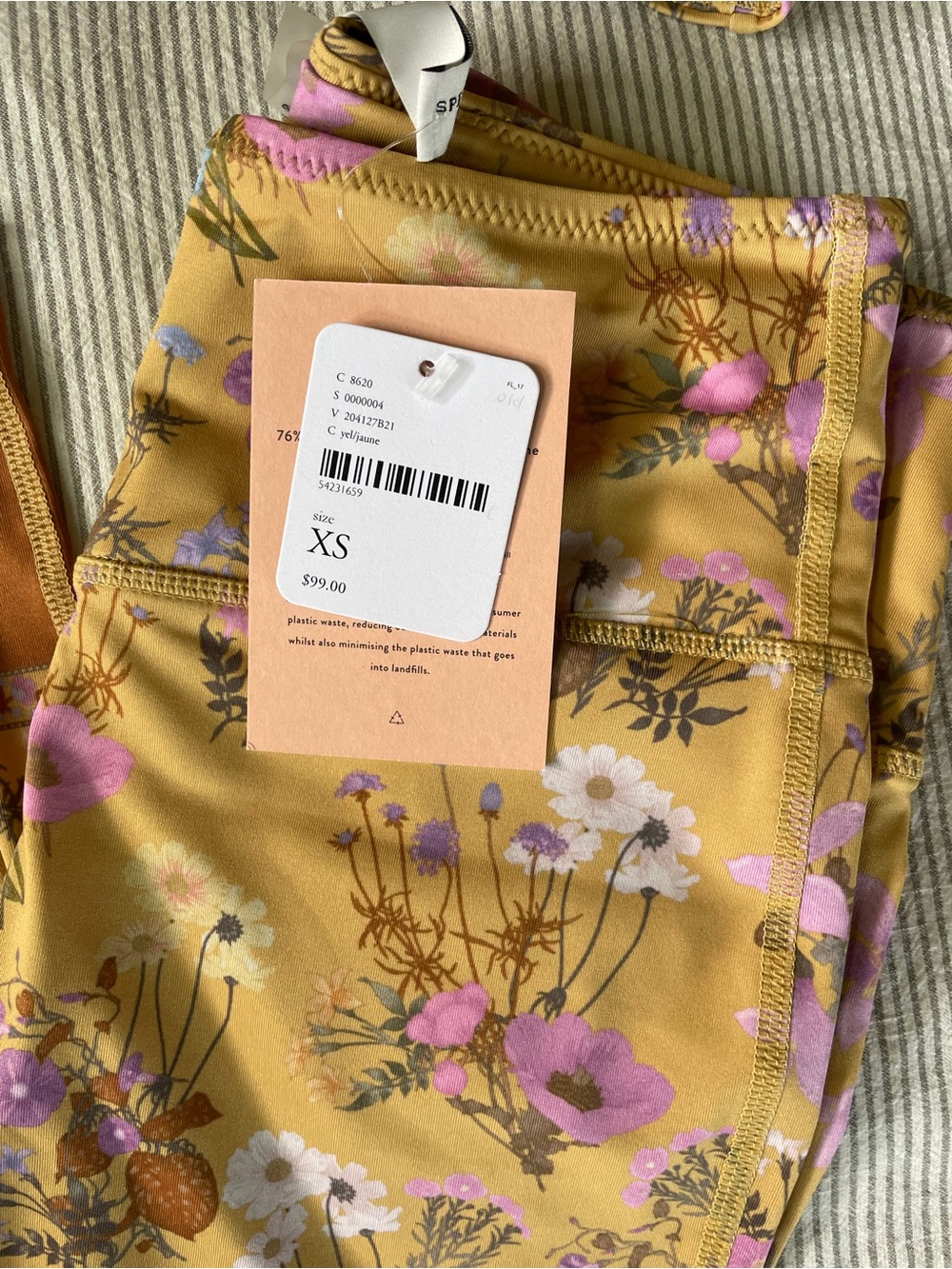 Spell & the Gypsy Women’s Wild Bloom 7/8 Leggings and Bra set - Picture 5 of 6